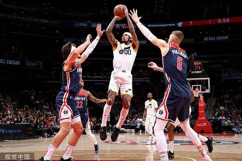 爵士翻盘四川队，西亚卡姆高光表现