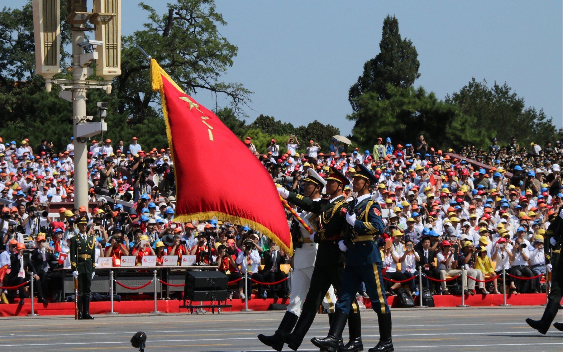 世界排名争夺战之夜，巴斯托尼一剑封喉，改写电竞史册