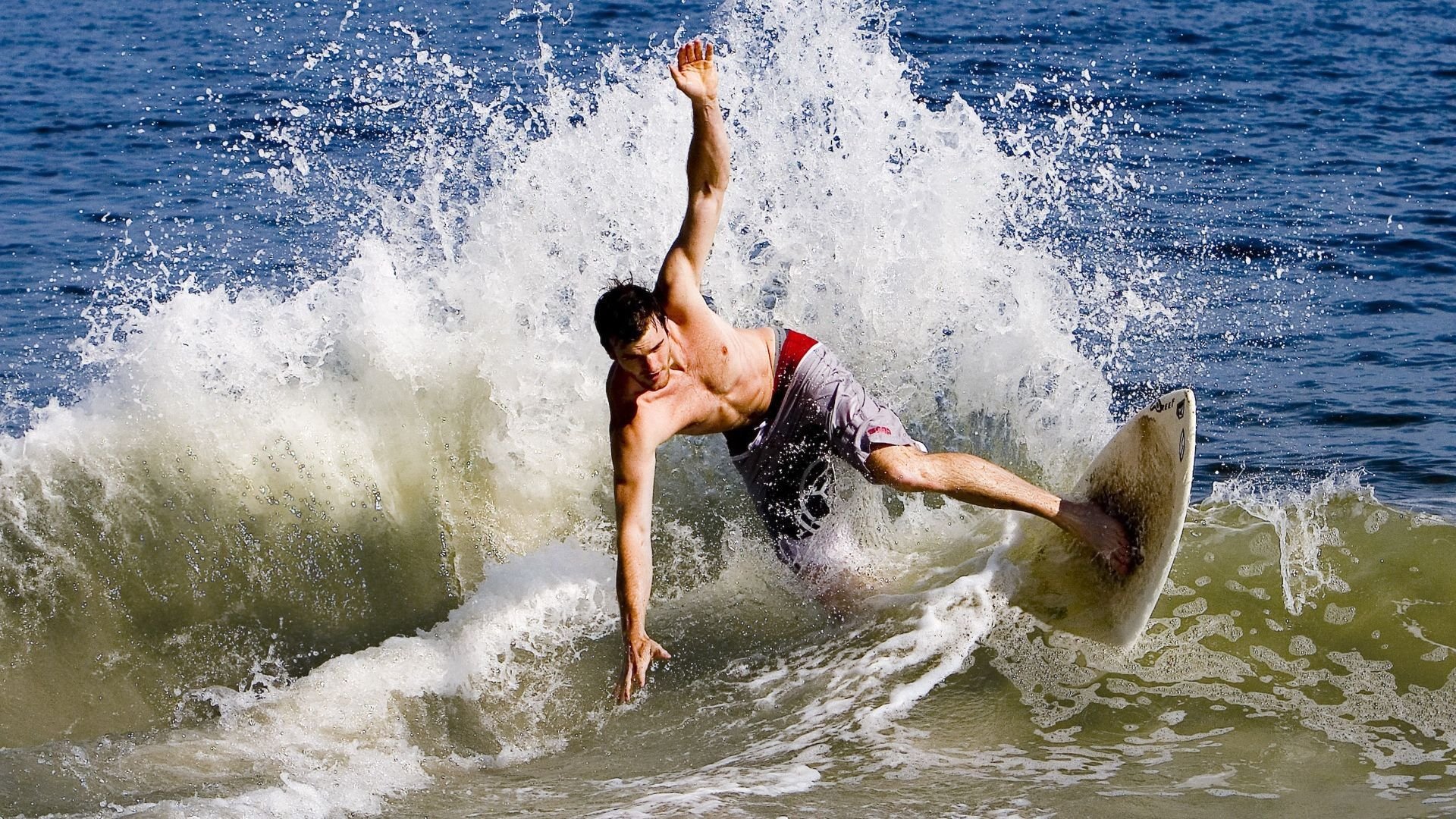南半球的战术角斗，当袋鼠军团遭遇智利雄鹰，基米希如何成为胜负的德国刻度？