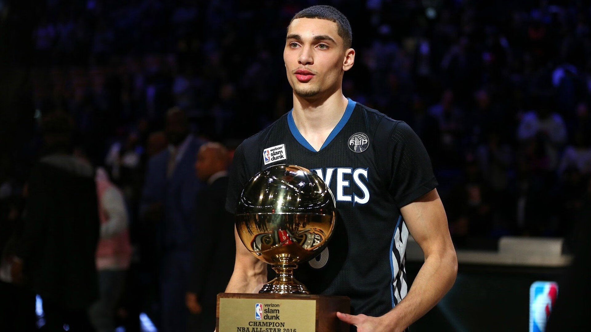 战术核心的较量，韩国对阵乌拉圭中的加克波式攻防转换