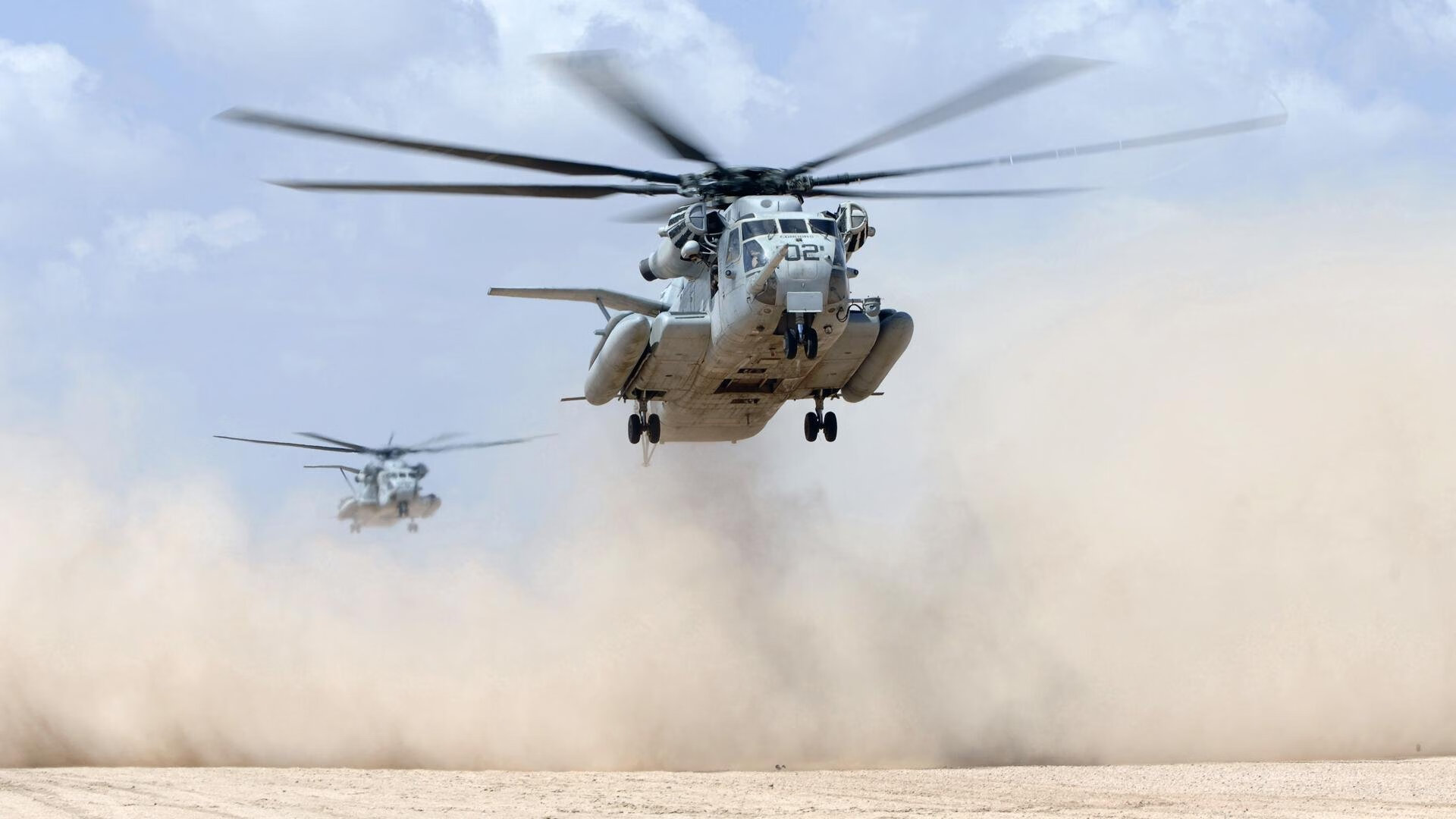 从魔翼到铁闸，莱奥防守端颠覆想象，一战诠释何为现代边锋